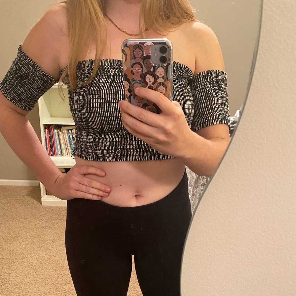 black & white crop top blouse